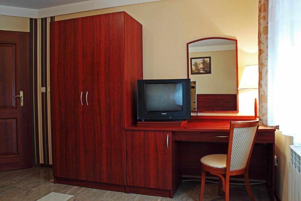Motel Duet Granowo ภายนอก รูปภาพ